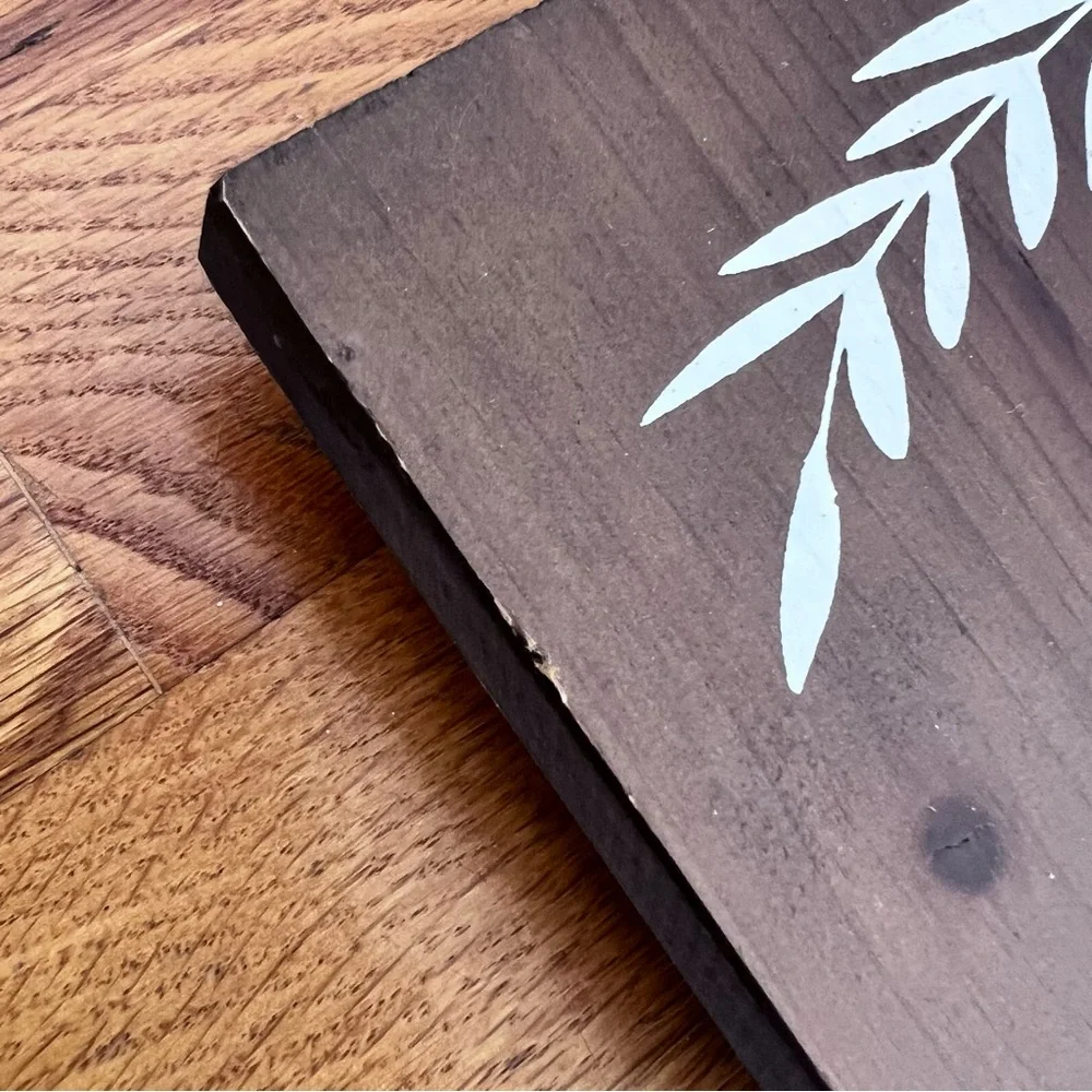 “Be Our Guest” Wooden Sign – Tabletop Decor